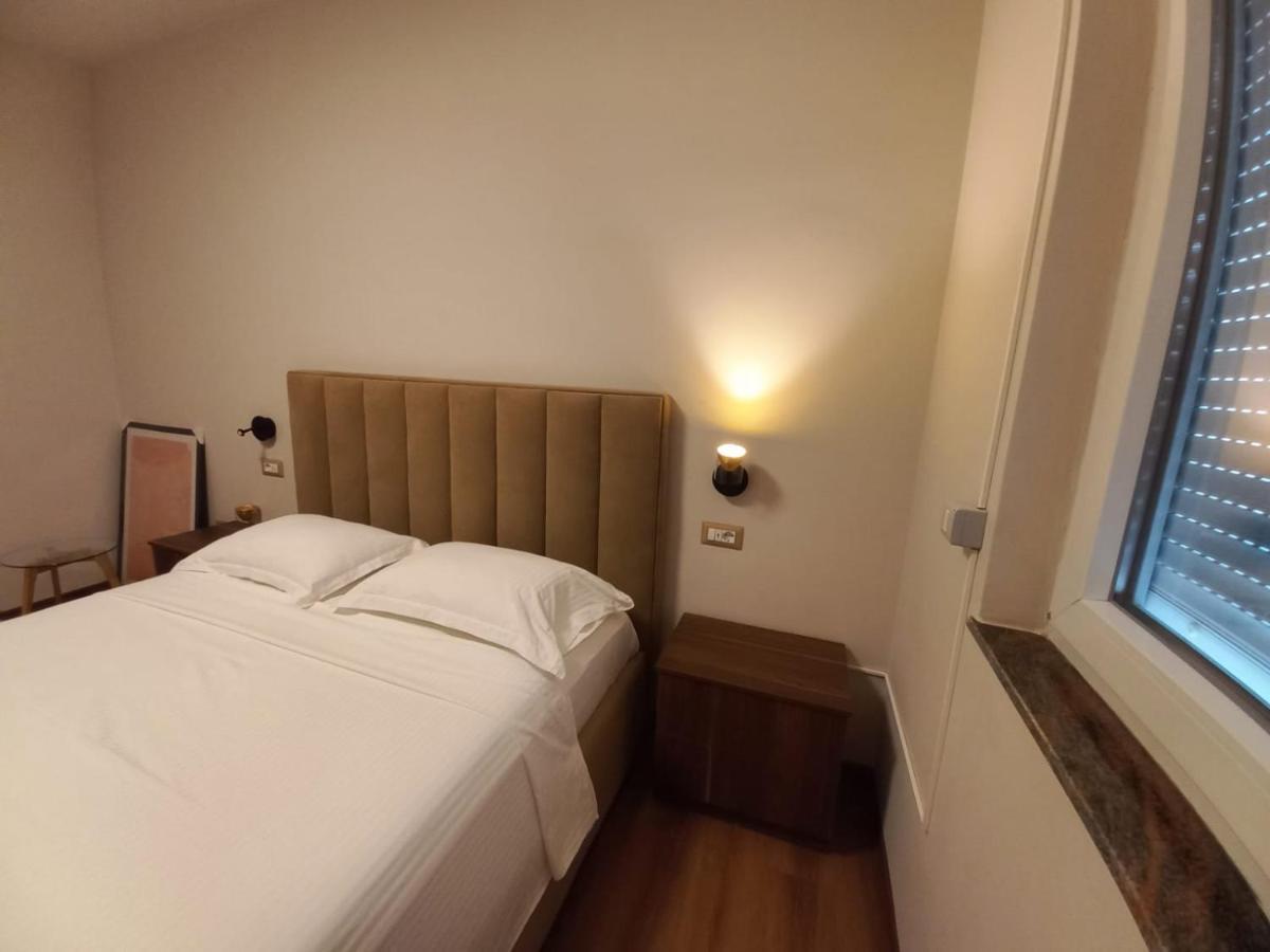 Penthouse Rooms & Aparts Tirana Exteriér fotografie