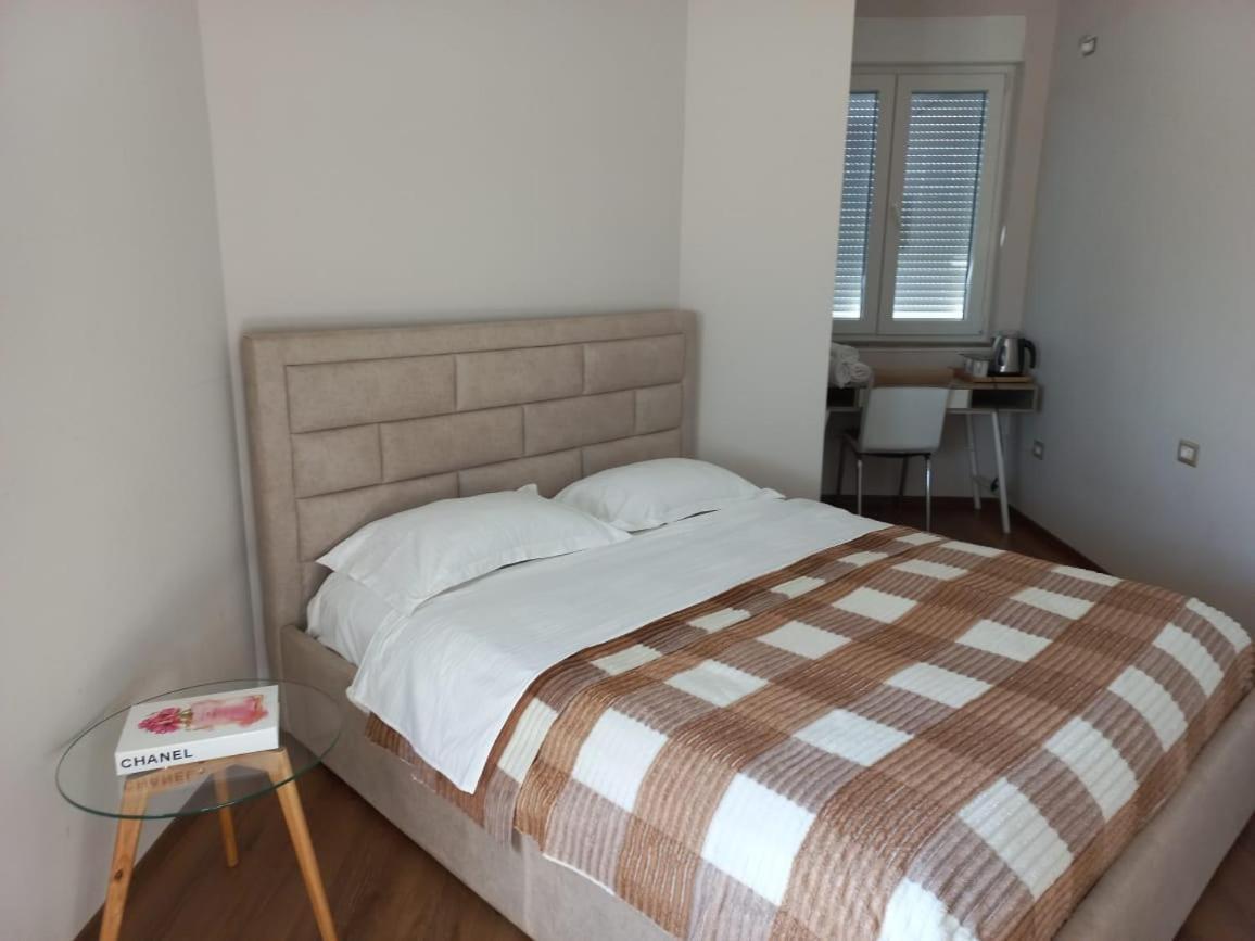 Penthouse Rooms & Aparts Tirana Exteriér fotografie