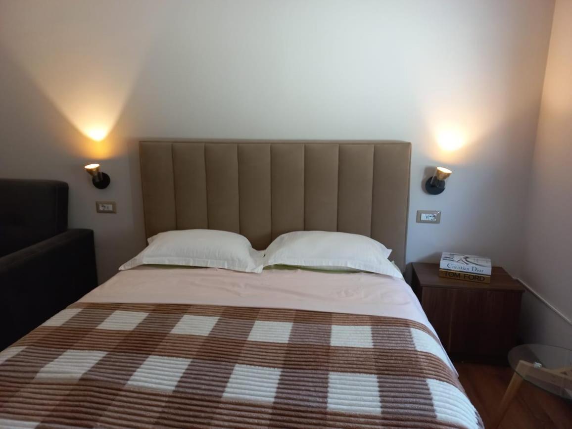 Penthouse Rooms & Aparts Tirana Exteriér fotografie